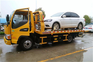 西工附近拖车救援24小时服务热线